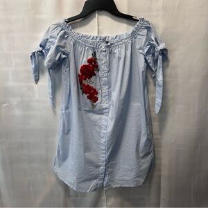 Off-Shoulder Blue Stripe Button Down Tunic Blouse with Red Rose Detail Sz S